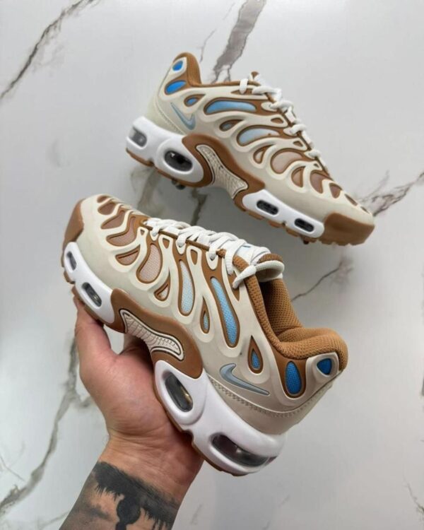 Nike Air Max Plus Drift